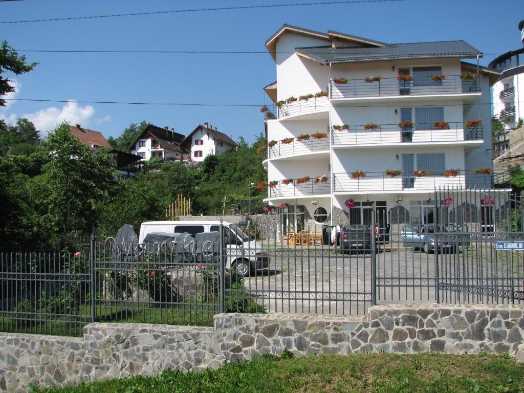 Pensiunea Warthe Bed & Breakfast Brasov Exterior photo